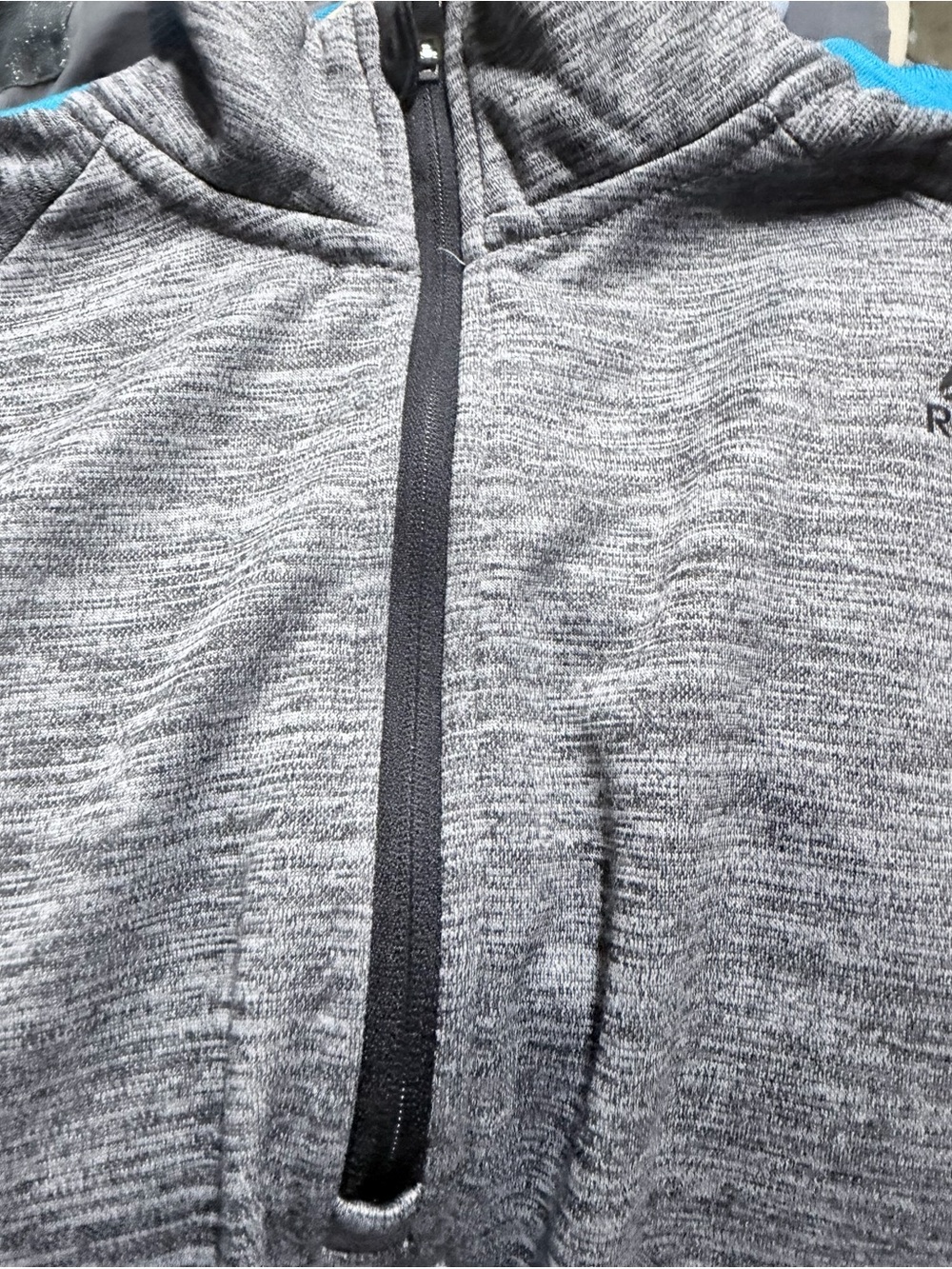 Reebok Heathered Gray Quarter-Zip Pullover - Picture 4 of 7
